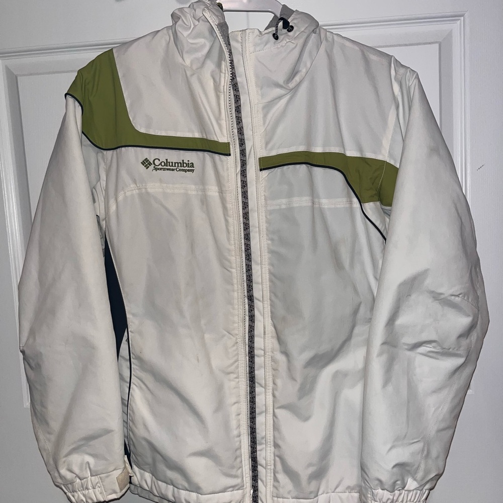 Columbia women’s White and Olive Coat